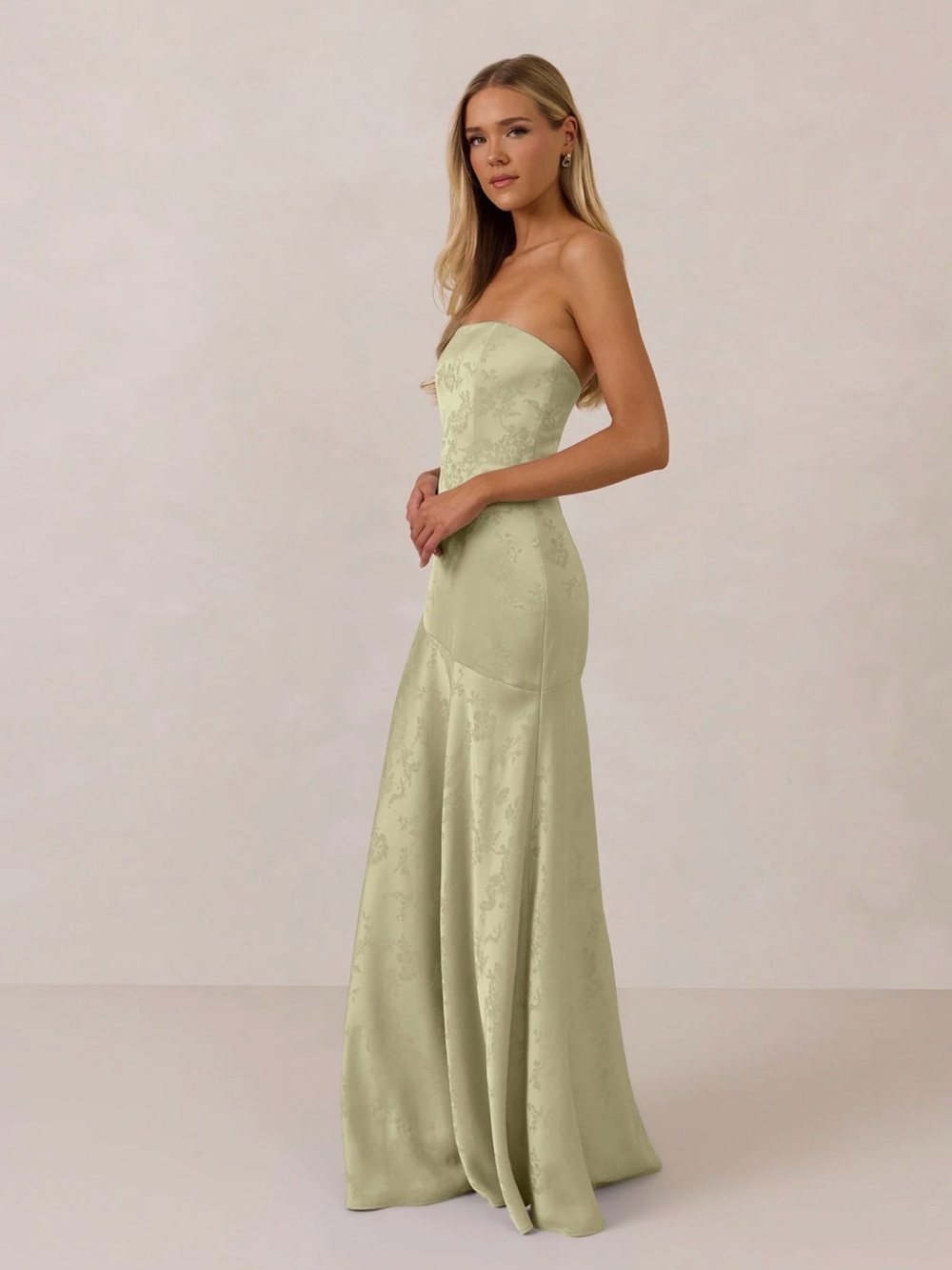 Delaney Dress - Picture 4 of 6
